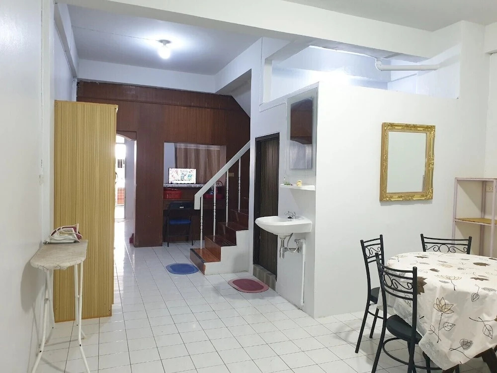 7-7 House Classic House for Family