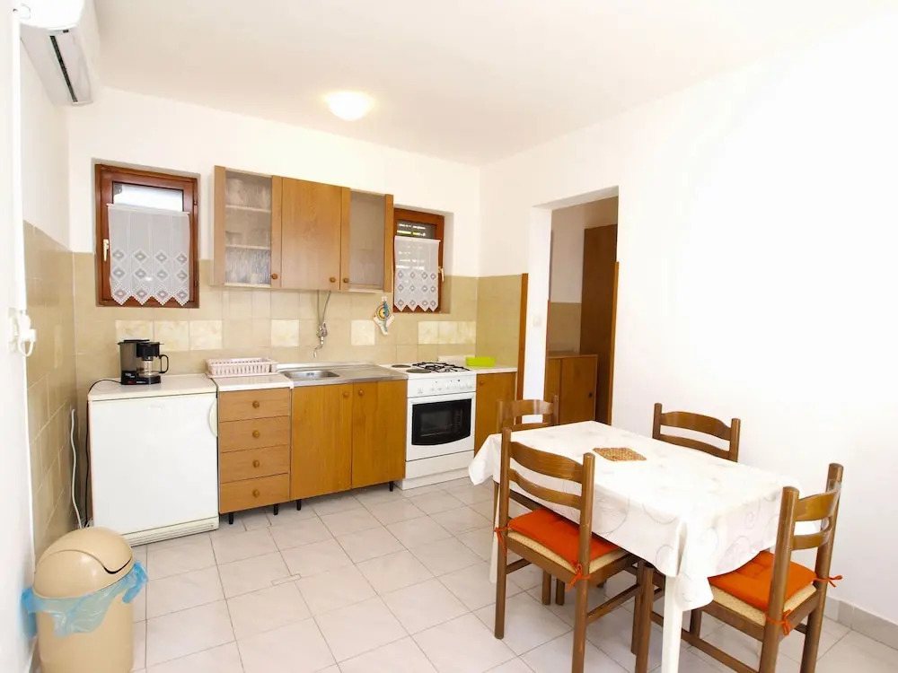 Apartments Rabac 981