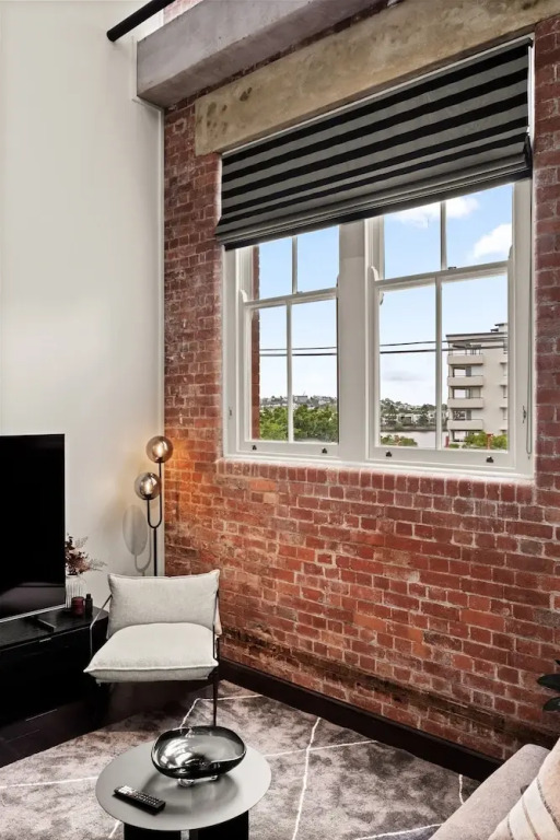 Stylish Riverside 2-bedroom Apartment in Teneriffe