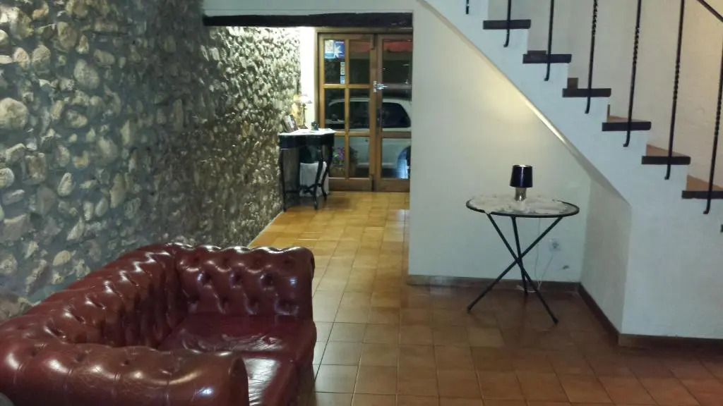 LARGOLLA HOTEL-Pizzeria
