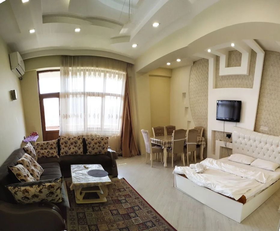 Bakuvi Tourist Apartment B236