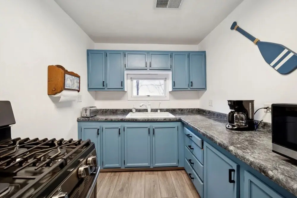 Channel Lake Getaway 2 Bedroom Home by RedAwning