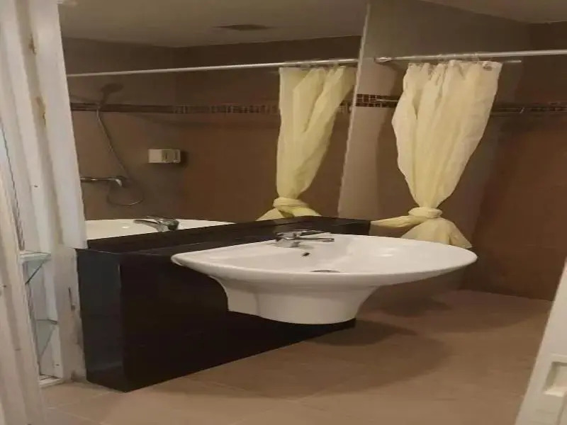 Grandsmile Welnez Condo Pattaya