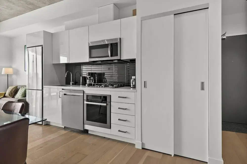 GLOBALSTAY. Downtown Calgary Apartments