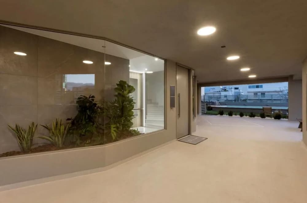Sagma Maisonette with pool and garden