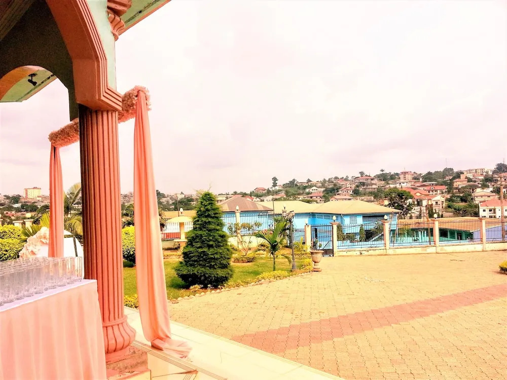 Hotel le Monarque Palace
