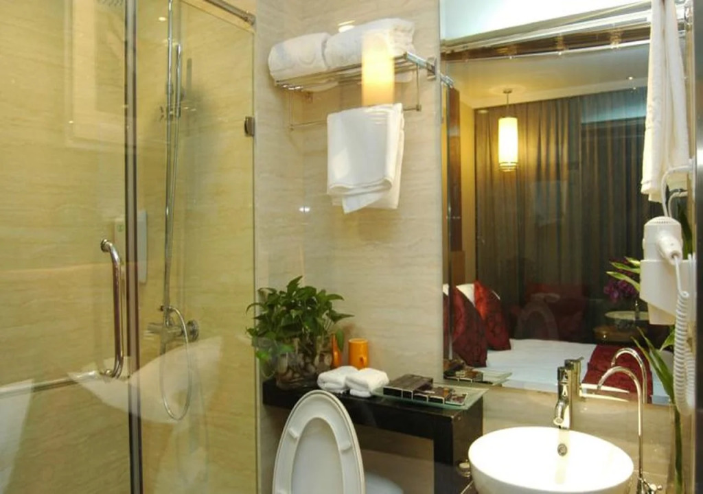 Ejon Impression Hotel Yiwu