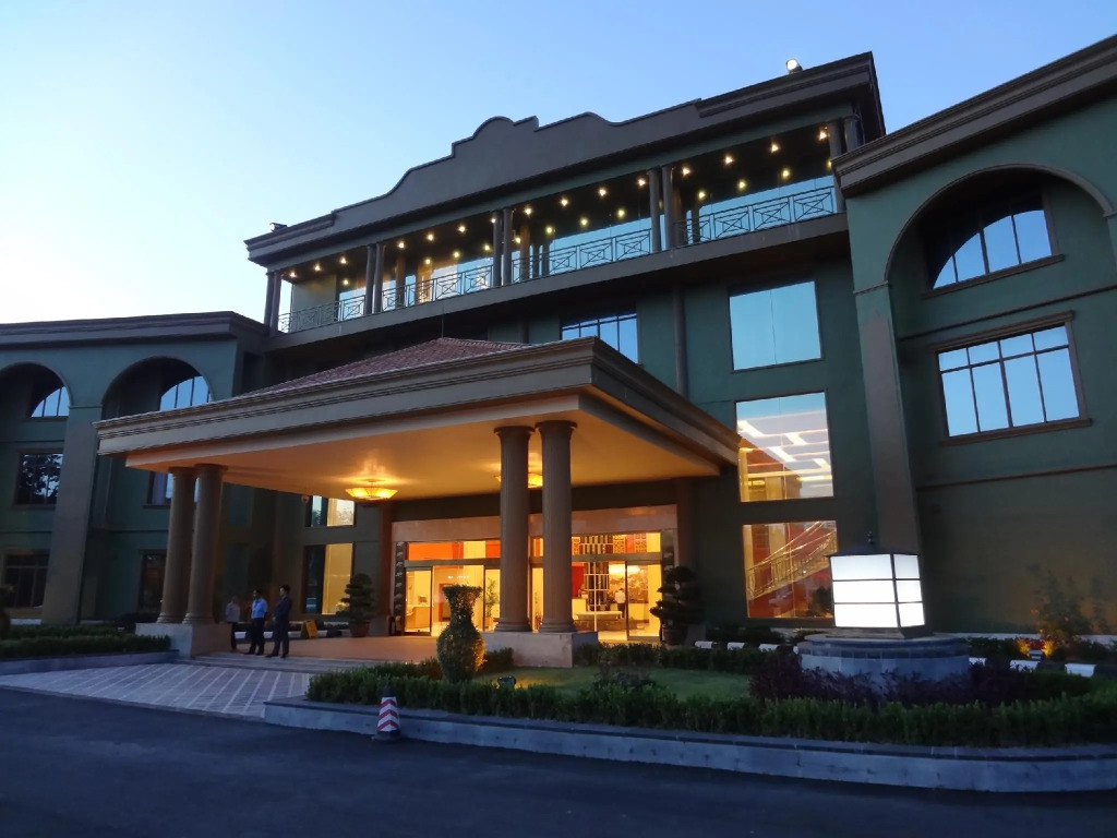 Dorkjumpa Hotel