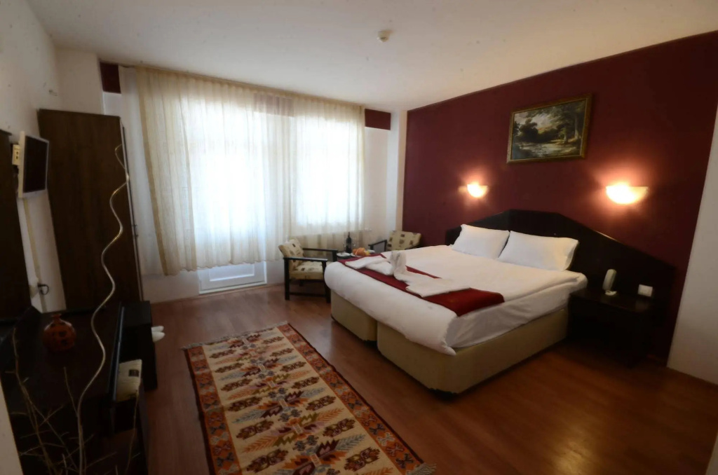 Matianasos Hotel