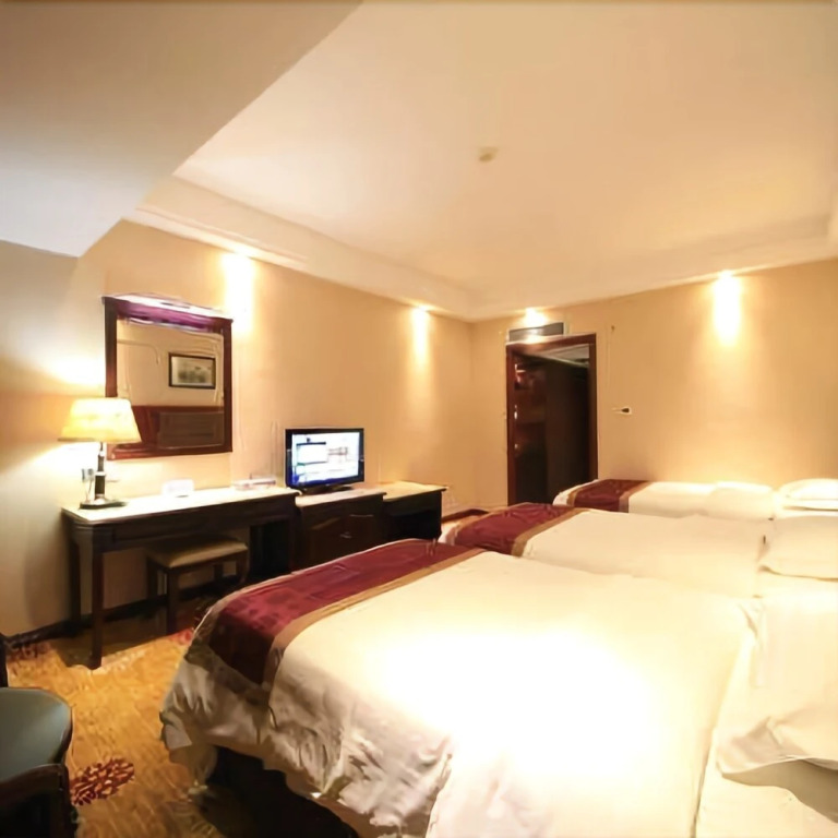 Golden Harbor Hotel