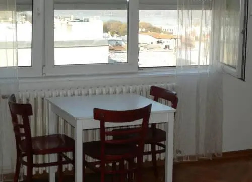 Apartment Student Square