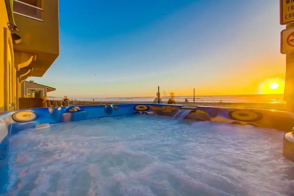 The Beach Break 2 3 Bedrooms 2.5 Bathrooms Townhouse