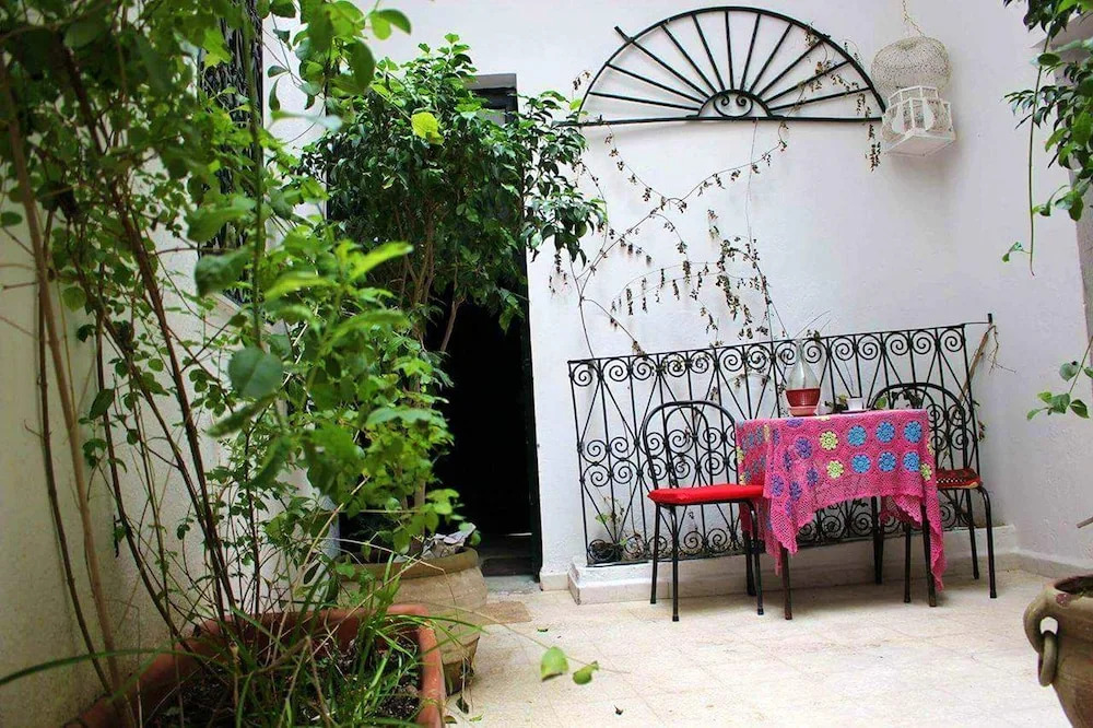 Apartment With one Bedroom in Tunis, With Wonderful Mountain View, Fur