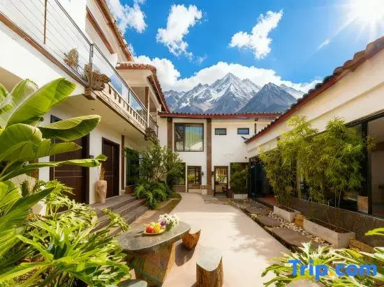 Bazen·Lijiang Travel·Zen Tea Hearth Aesthetic Bed and Breakfast
