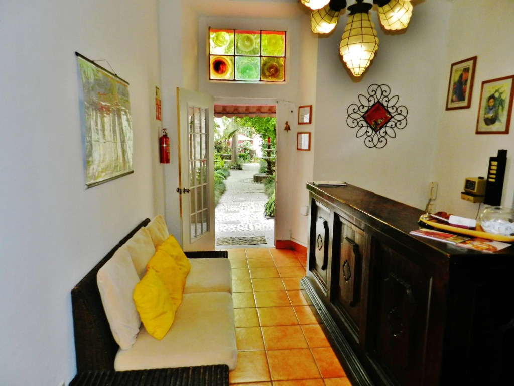 Hotel Rosa Morada