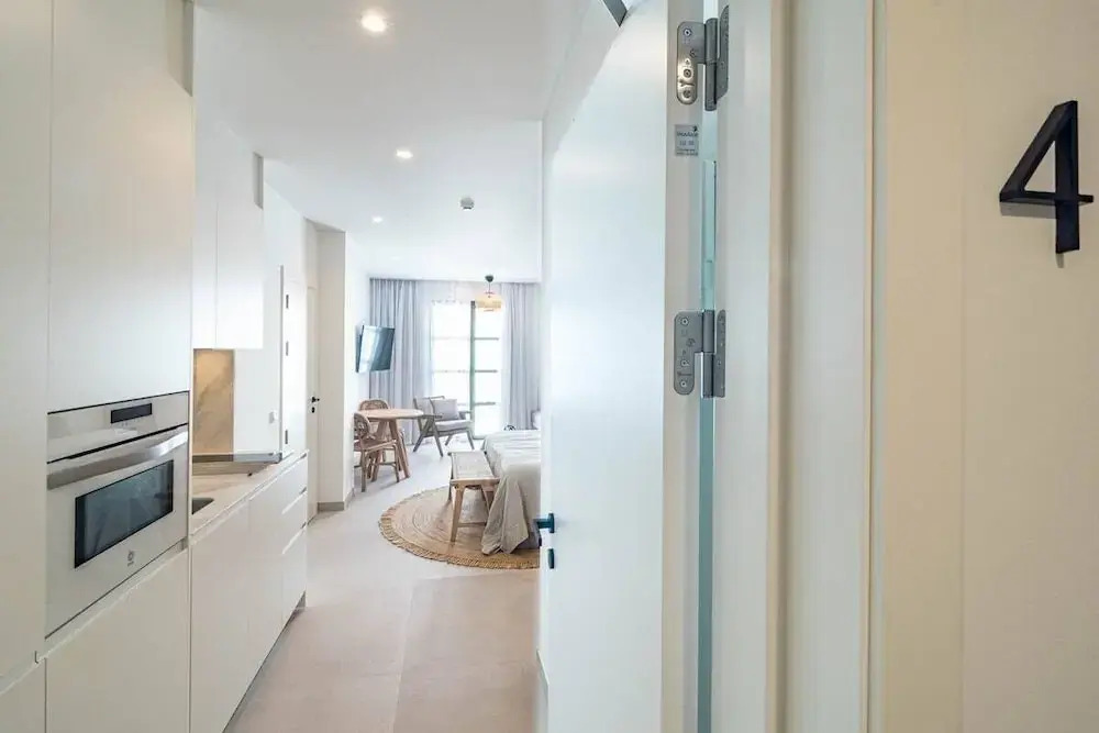 A7- Seaclub suites by Roomservices