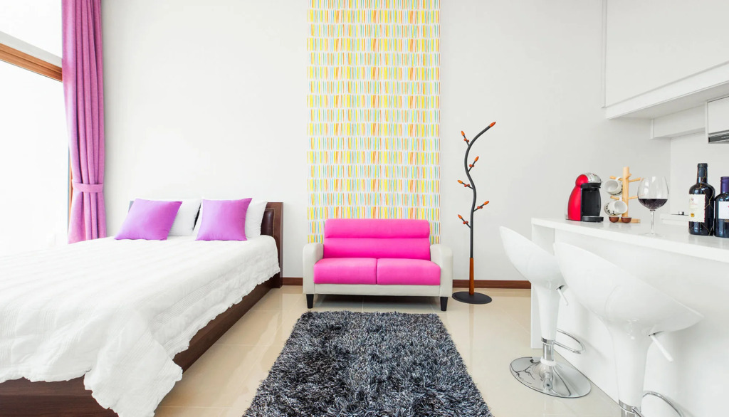 Sea & Pine Pension