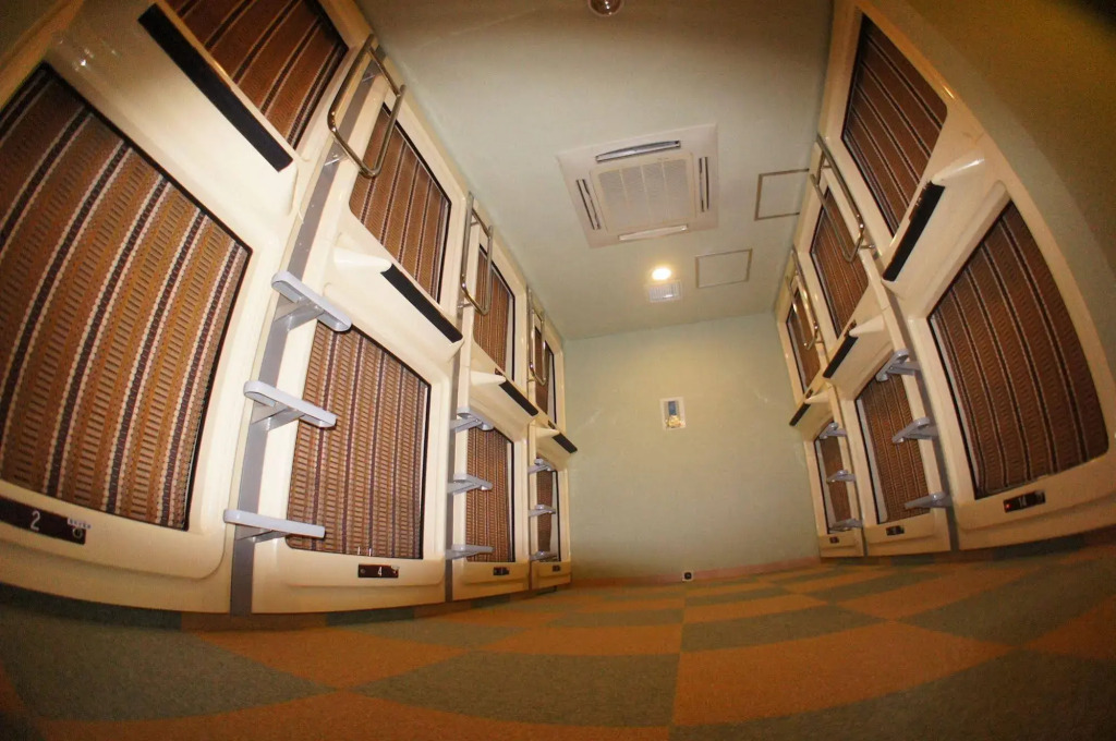 Capsule Hotel Shinjuku 510