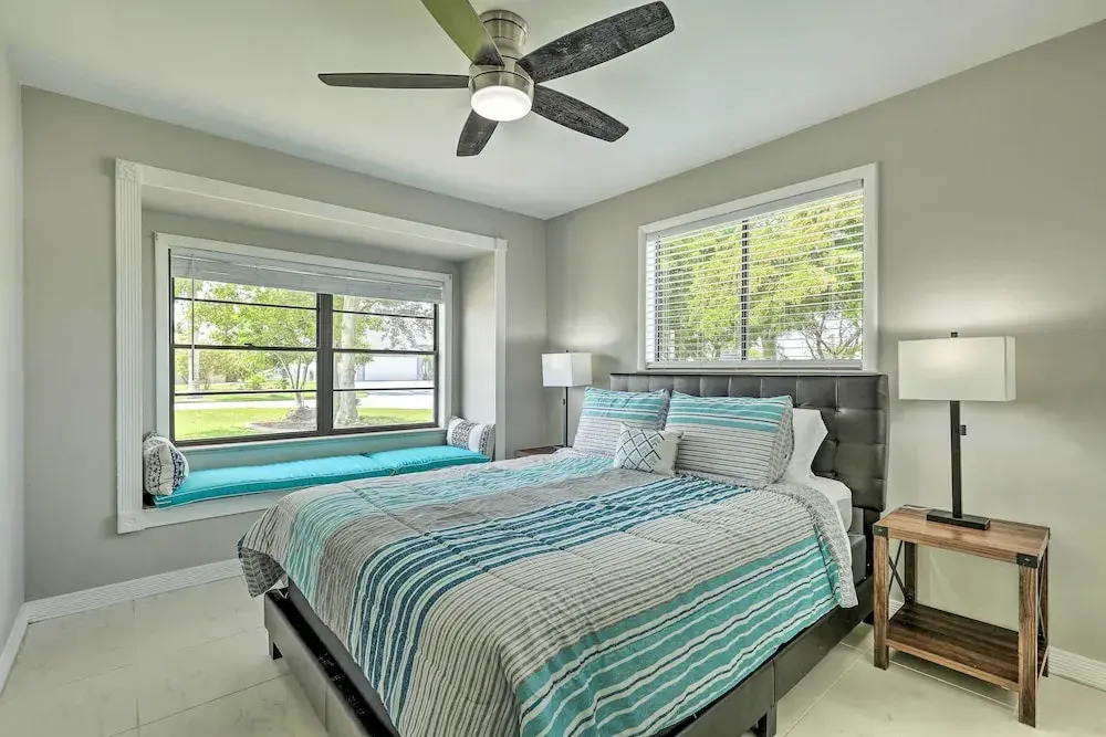 Beautiful Cape Coral Home Near Dining & Shops