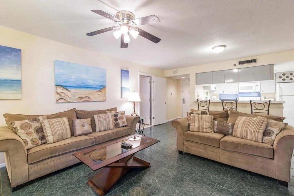 Saida Royale Condominium 9069