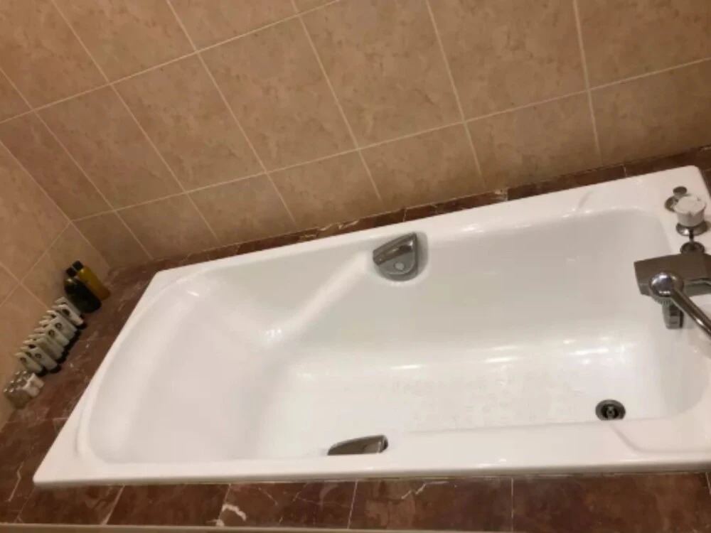 1 Bedroom Flat Near Eiffel Tower
