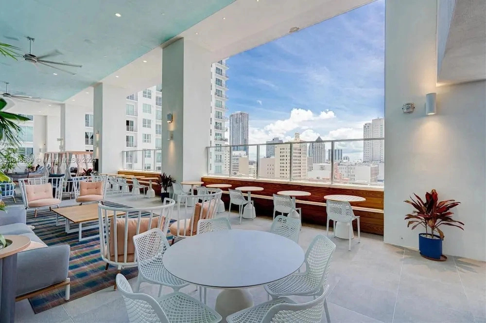 Miami Downtown Vacation Suites