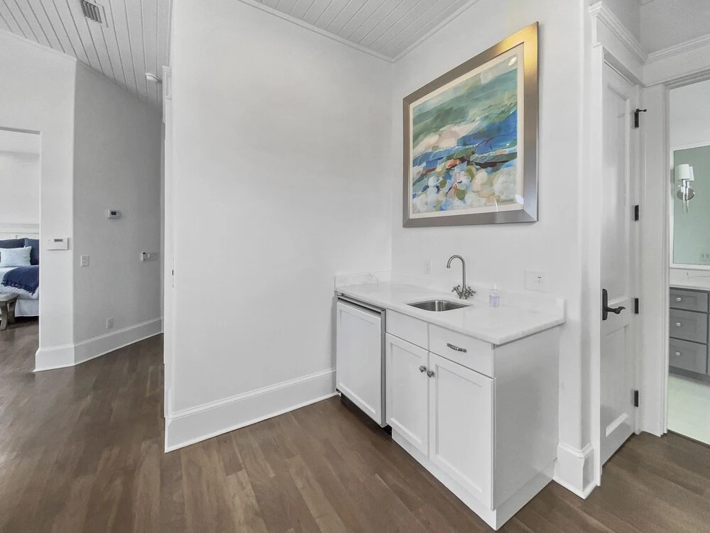 The At Rosemary 4 Bedroom Home by Redawning