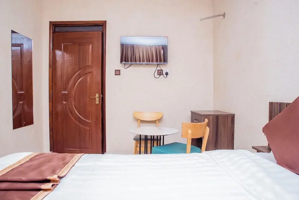 S - Tetu Inn Nairobi CBD