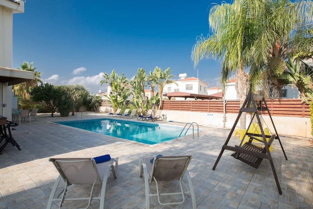 Ayia Napa Holiday Villa At26