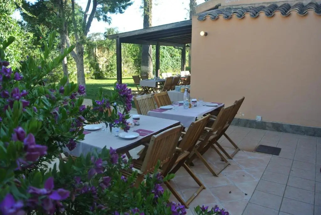 Villa Carlotta Resort