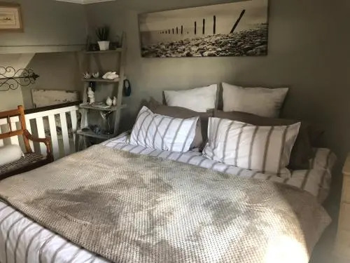 80onBenade, 2 bedroom units