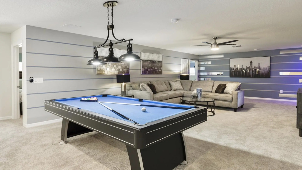 Lakeview 8BR Home Pool SPA Game Beside Clubhouse