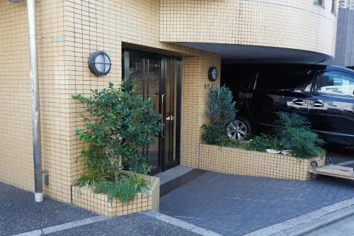 Holiday Places /SHIBUYA 5min by train