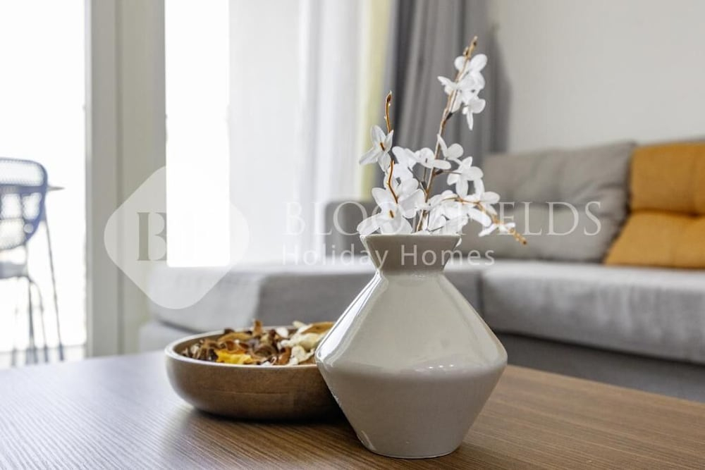 Bloomfields Delight 1br In Masdar