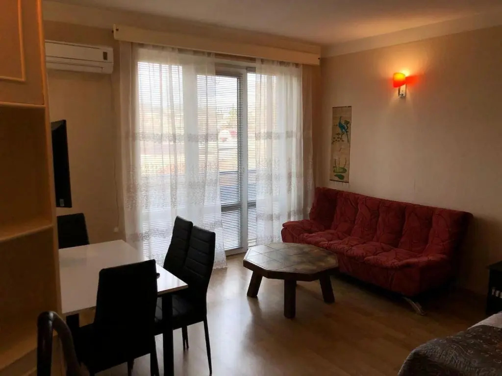 Old Tbilisi Home Near Metro Isani And 300 Aragveli