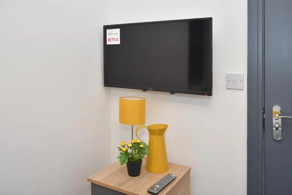 Townhouse @ Princes Road Stoke