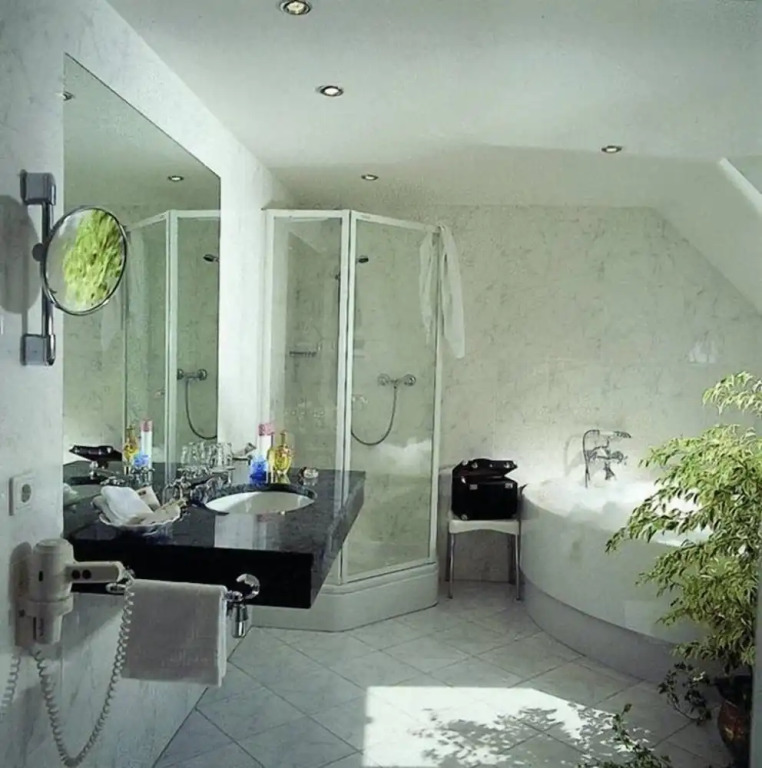 Burghotel Schnellenberg