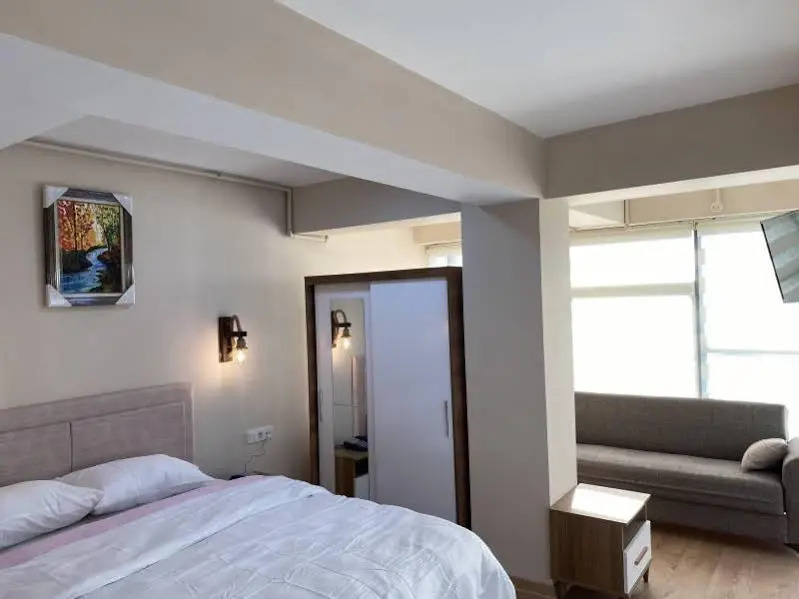 Hall Inn Hotel