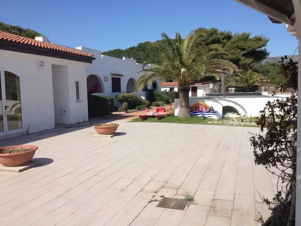 Estella Club
