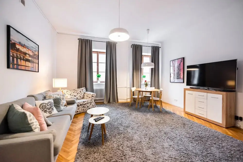 Old Town Market Place Apartment