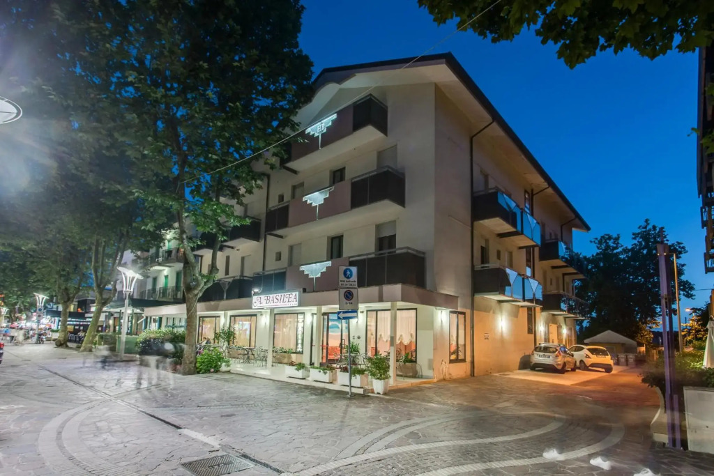 Hotel Basilea