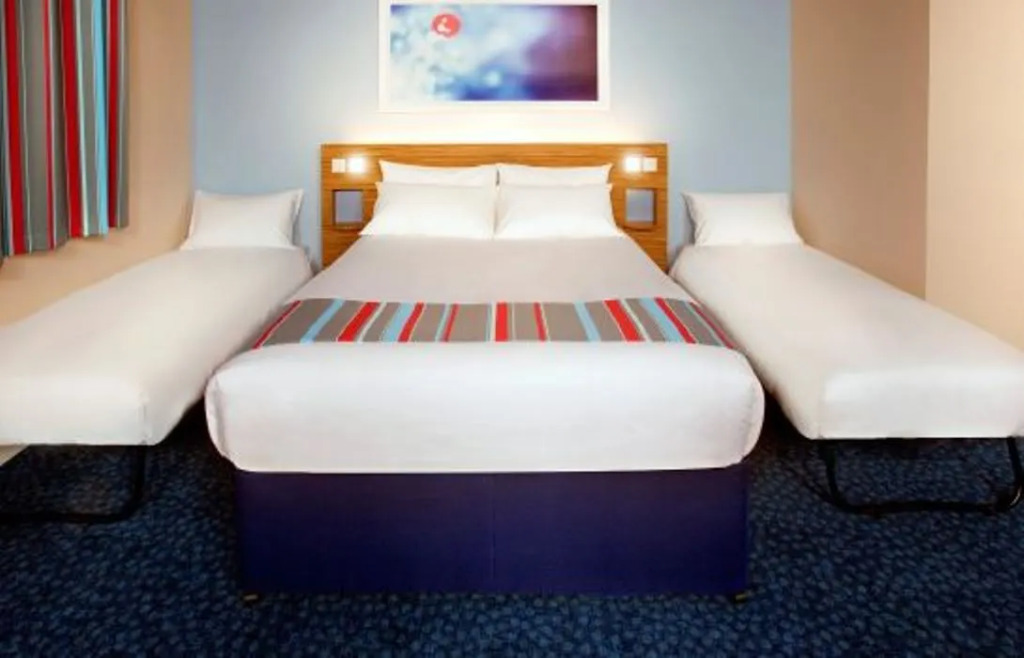 Travelodge Shrewsbury Battlefield