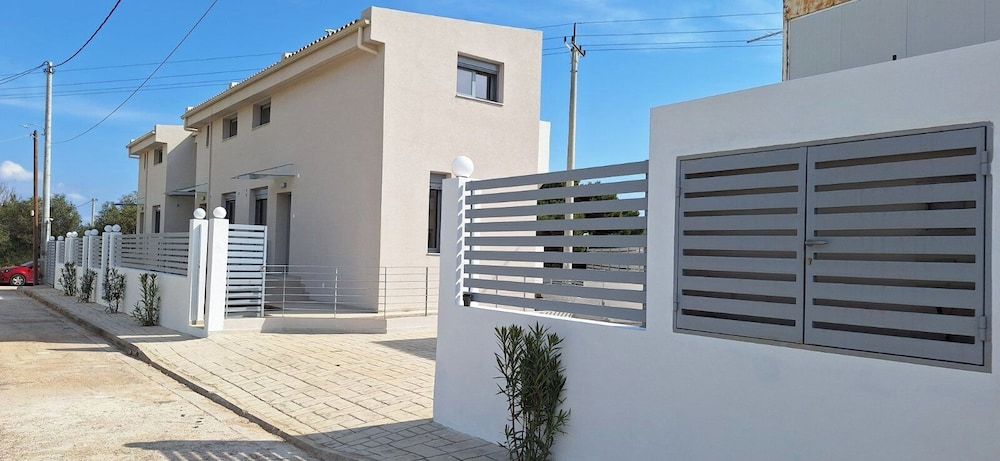 Aether Suites Near Athens Airport By SEM