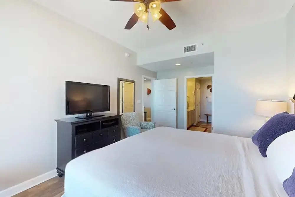 Sterling Reef 303