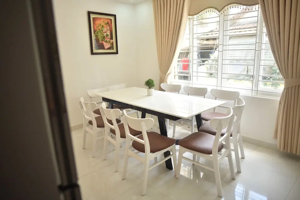 Toms Homestay Huế