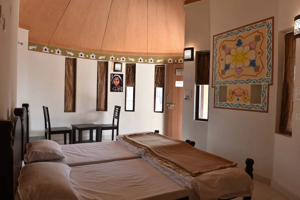 Praveg White Rann Resort Rann Utsav Dhordo