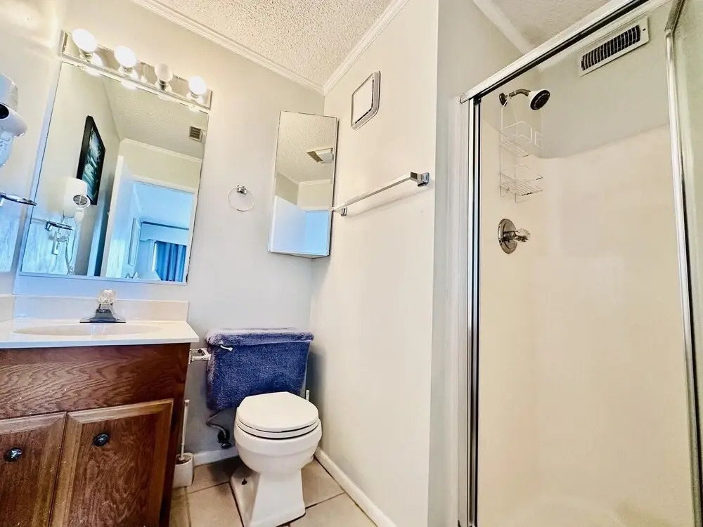 Tilghman Beach And Racquet Club 204 3 Bedroom Condo by RedAwning