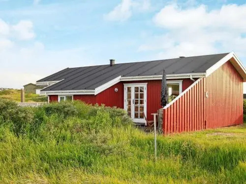 Three-Bedroom Holiday Home In Albæk 21