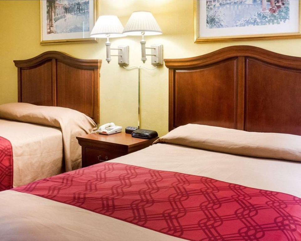 Econo Lodge