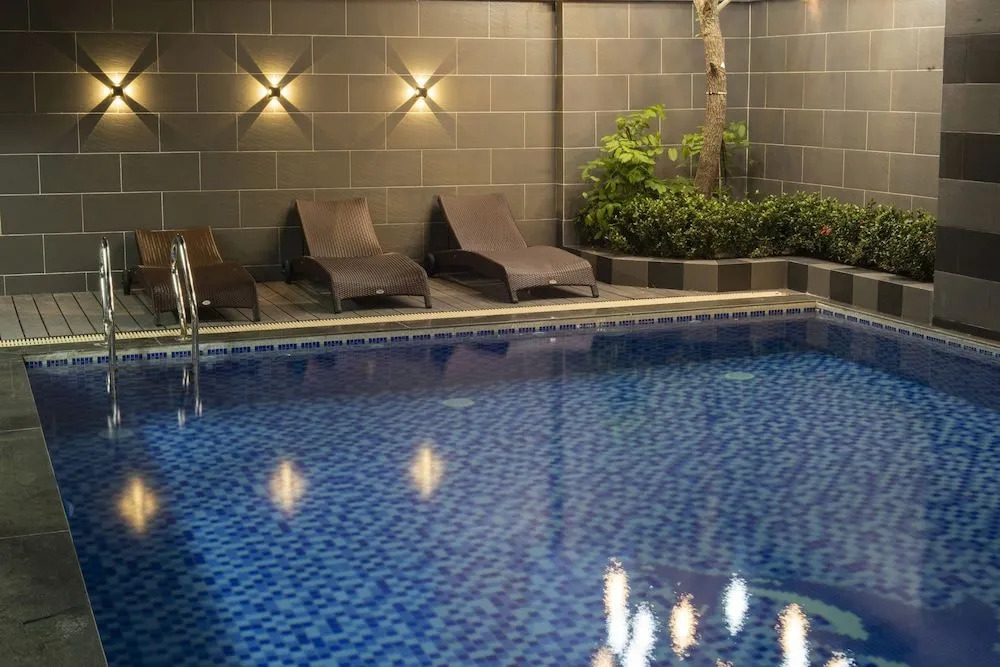 ZEN RIVERSIDE HOTEL & RESIDENCES
